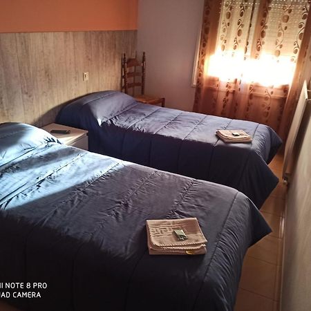 Hostal Galicia フィゲラス エクステリア 写真
