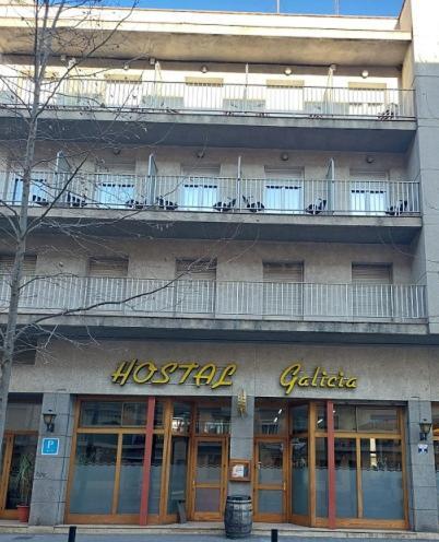 Hostal Galicia フィゲラス エクステリア 写真